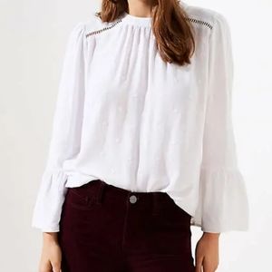 Ann Taylor LOFT Ivory Embroidered Bell Sleeves Flowy Boho Romantic Top SP